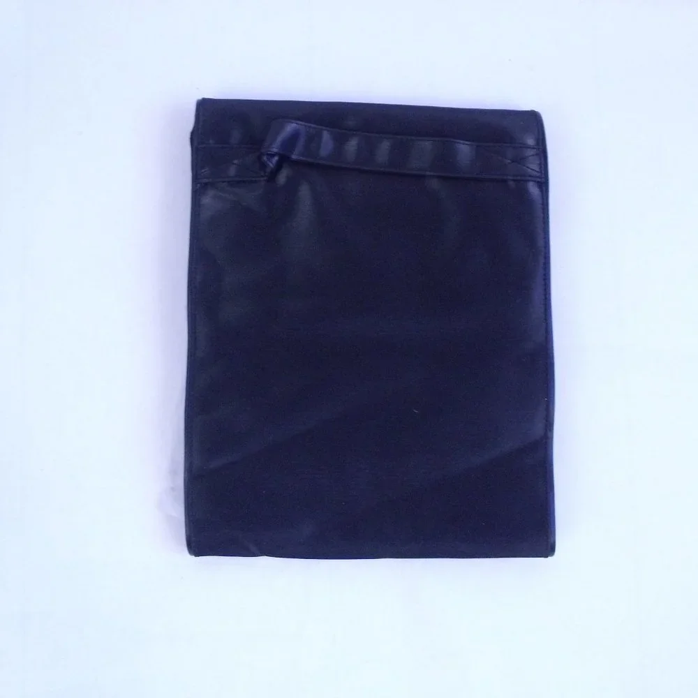 Mary Kay Travel Roll-Up Cosmetic Bag / Hanger